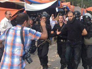الداخلية تكشف حقائق ما وراء «تقصى الحقائق»