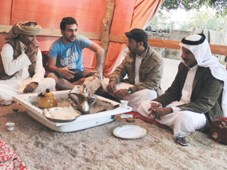 الضيافة البدوية .. يا مرحبتين بالعربان!