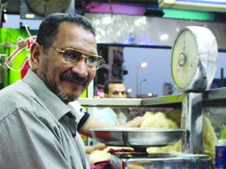 الرحلة الأخيرة: فى السيدة زينب .. البلدى يوكل