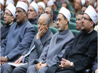 نقد الذات والانفتاح على الآخر