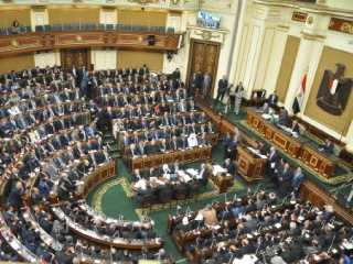 التقاليد البرلمانية هى الحل