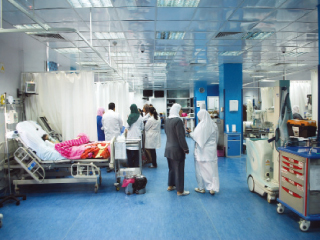 د. هناء راضى نائب مدير أبوالريش لصباح الخير: الشركات أوقفت توريد الدواء والتبرعات أنقذتنا