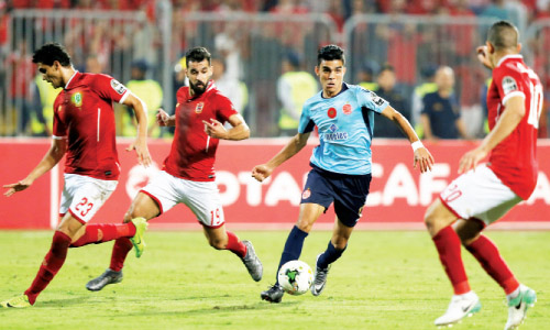بعد التعادل.. الأهلى يتمسك بالأمل الأفريقى أمام الوداد