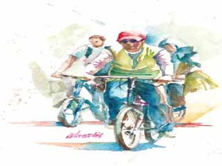 فوق العجلتين تكتشف نفسك.. والعالم