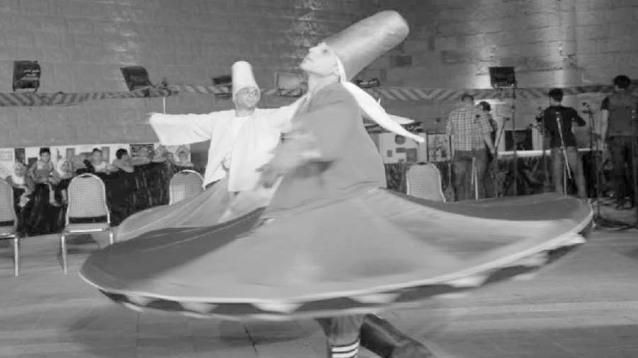 عروض ثقافية وفنية خلال الشهر الكريم