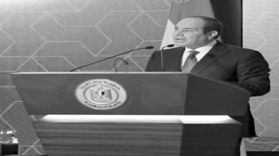 الرئيس السيسى يحيى ذكرى الشهداء