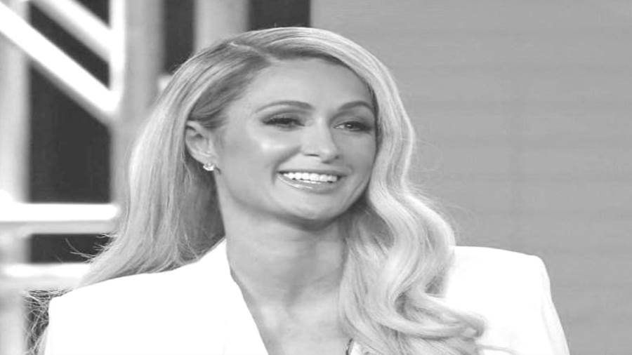 باريس هيلتون