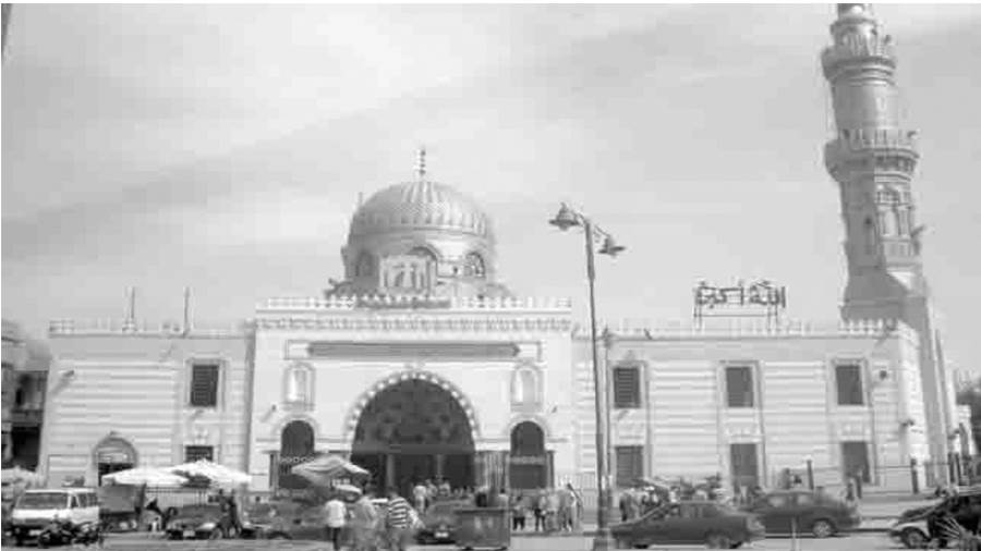 ترميم وتجديد شامل لمقامات وأضرحة ال البيت