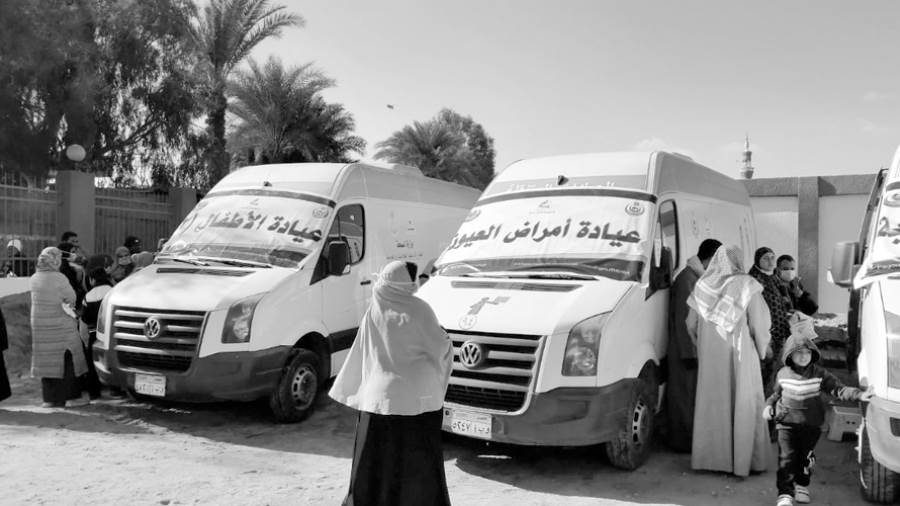 قوافل طبية بقرى حياة كريمة
