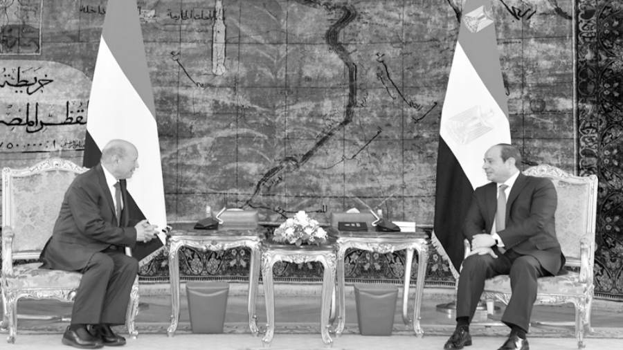 مصر تدعم جهود تحقيق السلام فى اليمن