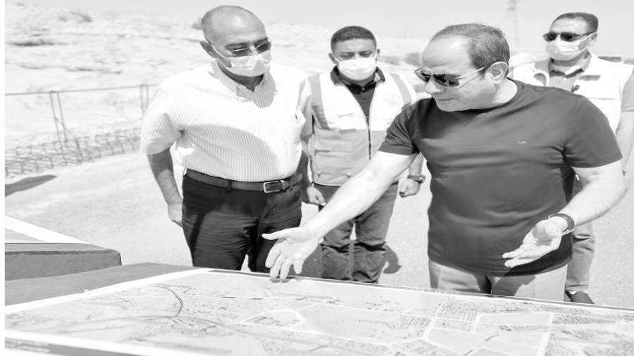 نفذنا العديد من الطرق والكبارى لتخفيف الزحام على 20 مليون مواطن