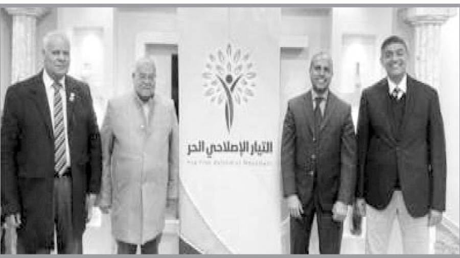 قيادات التيار الإصلاحى بعد أول اجتماع