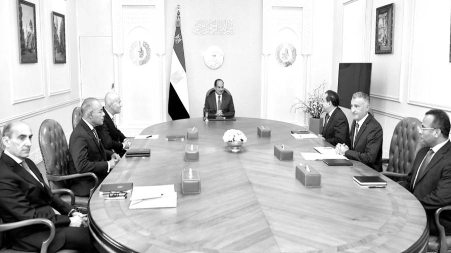نجاح قطاع الطاقة فى مصر يتحدث عنه العالم