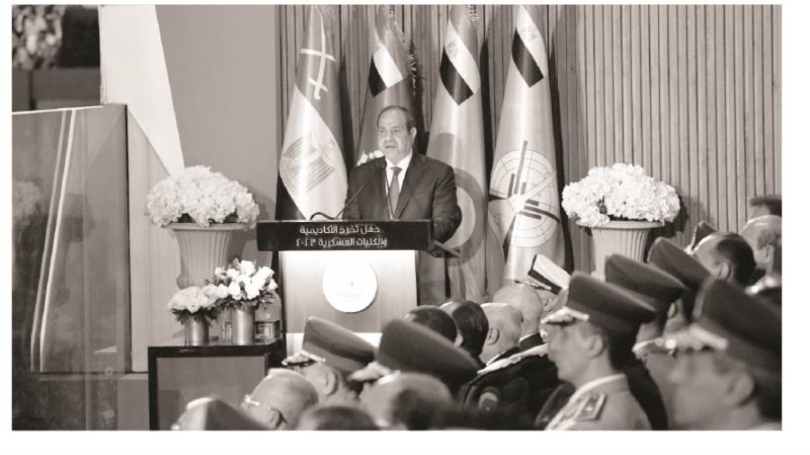 مصر دائما وأبدا فى صدارة الدفاع عن الأمة العربية