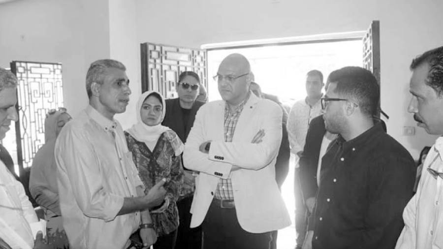 محافظ القليوبية يتابع مشروعات حياة كريمة