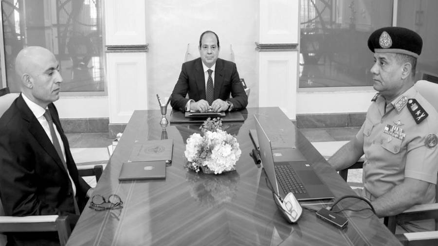 التركيز على مهارات التدريب والتأهيل