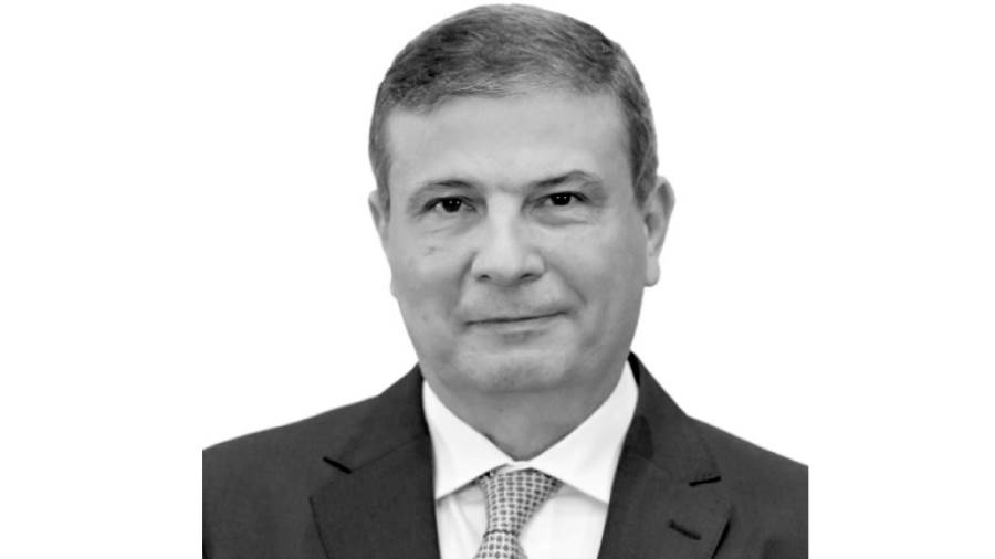علاء فاروق