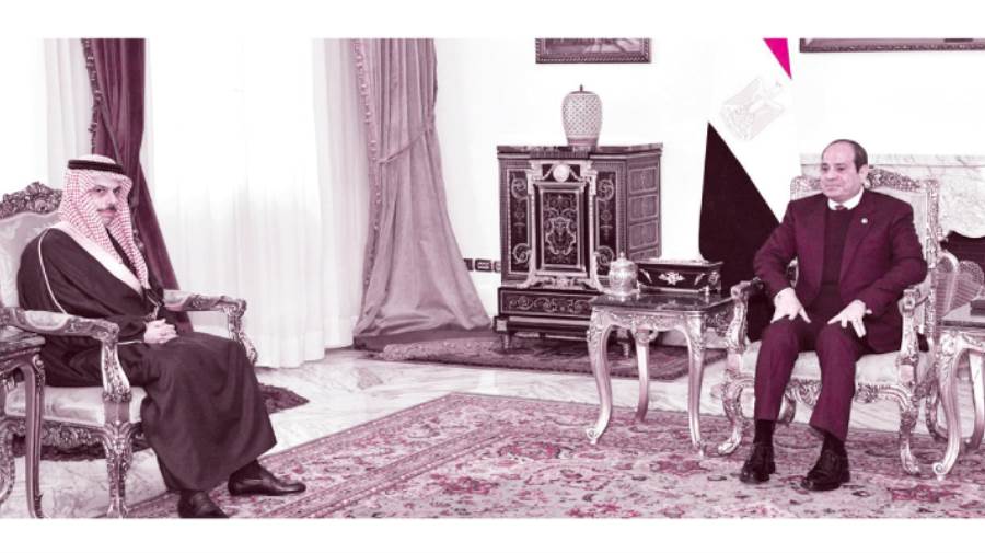 تكثيف التشاور السياسى بين البلدين الشقيقين