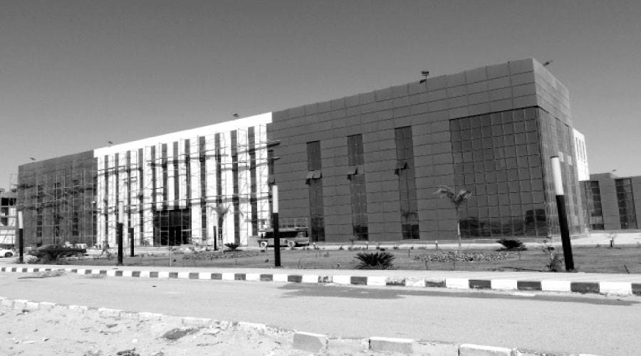 مركز تجميع واختبار الأقمار الصناعية