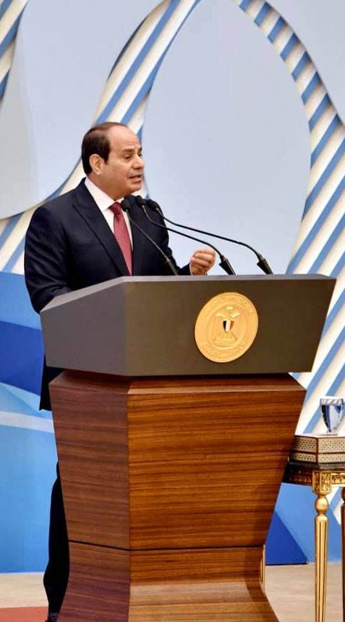 الرئيس السيسى خلال إلقاؤه كلمته فى احتفالية الأم المثالية