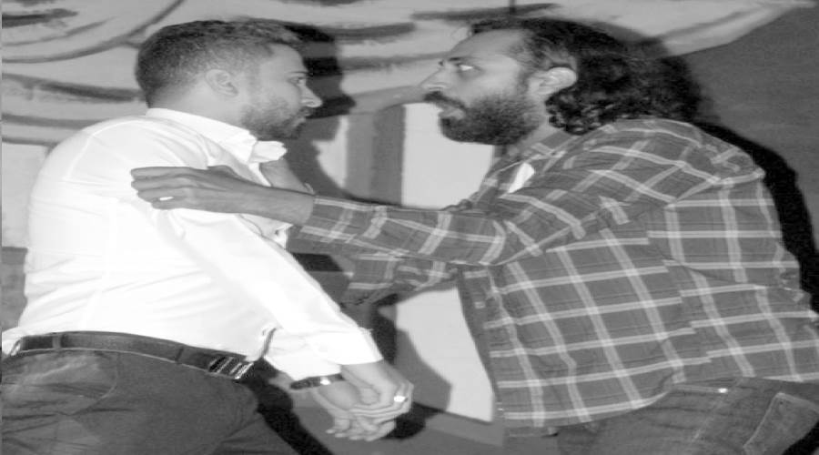 طاقات ومواهب قدمتها المسرحية