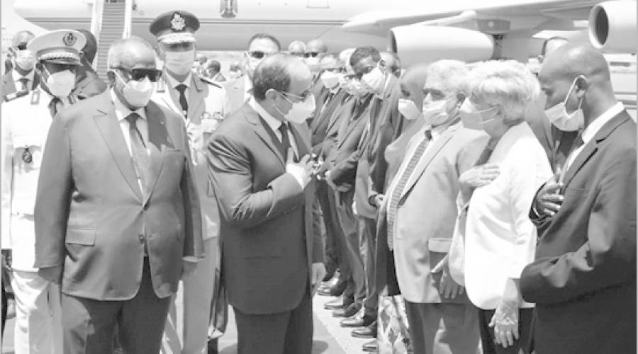 زيارة تاريخية للرئيس إلى جيبوتى