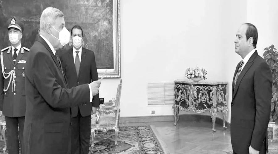 الرئيس يشهد أداء حلف اليمين للمستشار بولس فهمي رئيسا للمحكمة الدستورية العليا