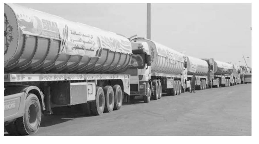 مساعدات مصرية فى طريقها للقطاع