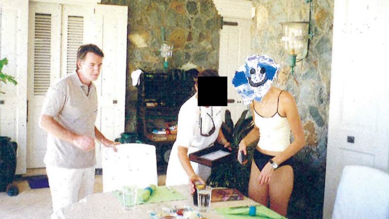 لورد ماندلسون فى حفلة لإبستين