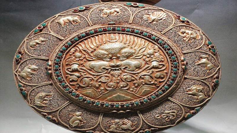 لوحة الزودياك موجودة بسقف متحف اللوفر