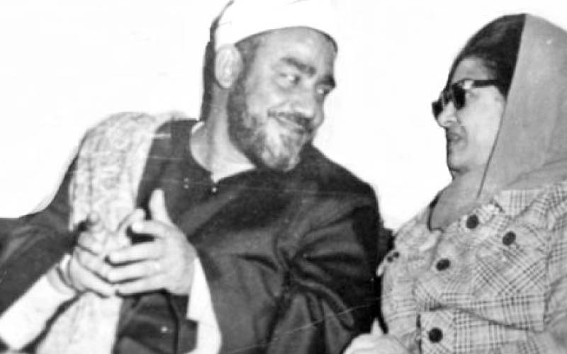 مع أم كلثوم