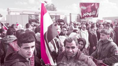 مصر كلها   عند معبر رفح