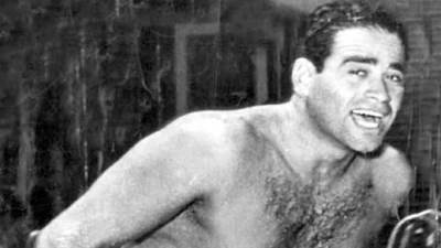 قابلت «أعظم سباح فى العالم» .. أبوهيف