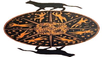 «التاروت» من الأسطورة إلى التشكيل