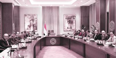 توطين صناعة الحرير