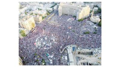 لماذا انتفض الملايين  ضد حكم «المرشد»؟