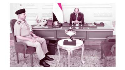 الرئيس السيسى يستقبل  وزير الدفاع والإنتاج الحربى