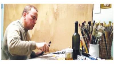 الغموض والاغتراب فى لوحات سامى أبوالعزم