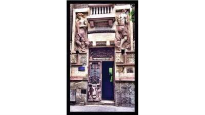 هارب من «موسكو» إلى شوارع «الموسكى» 