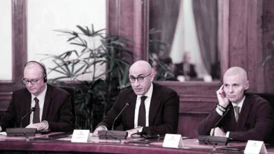 8 مدارس تكنولوجية  عالمية