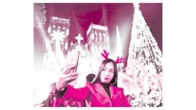 108 دقة جرس كيف يحتفى العالم برأس السنة كل عام؟