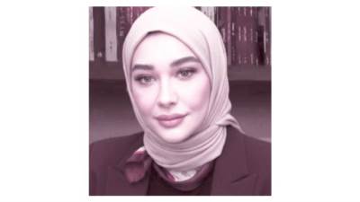 امرأة الأسئلة!