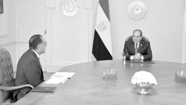 الرئيس عبدالفتاح السيسى يتابع مع رئيس الوزراء مصطفى مدبولى عدداً من ملفات العمل الحكومى